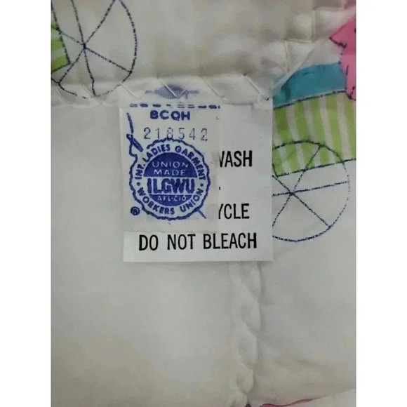 Vitnage Quiltex Crib Blanket White with Satin Trim New with Tags Dead Stock - Picture 4 of 5